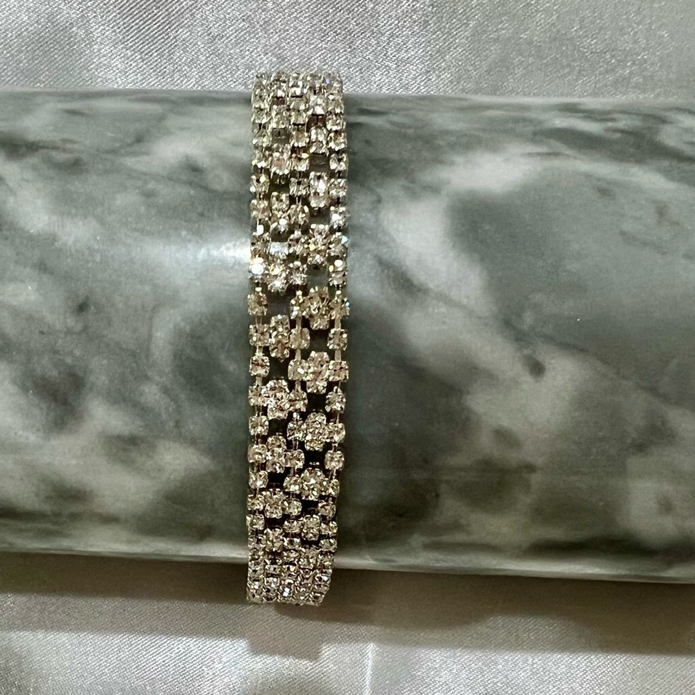 SWAROVSKI CRYSTAL BRACELET made with Swarovski Crystal & Elements